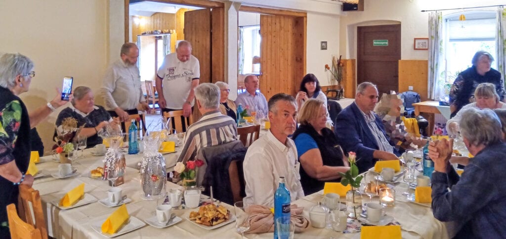 Lymph-Leos-Kaffee in gemütlicher Atmosphäre